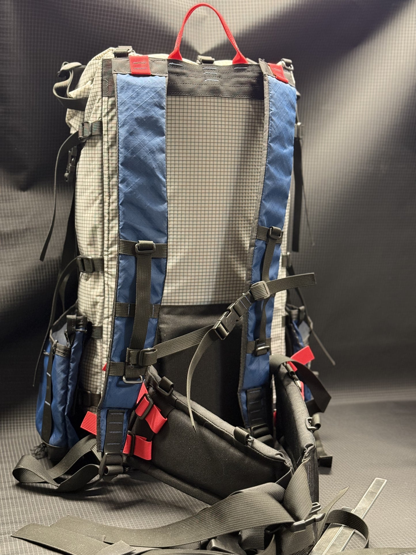 Roll top Backpacking Bag 60 liters